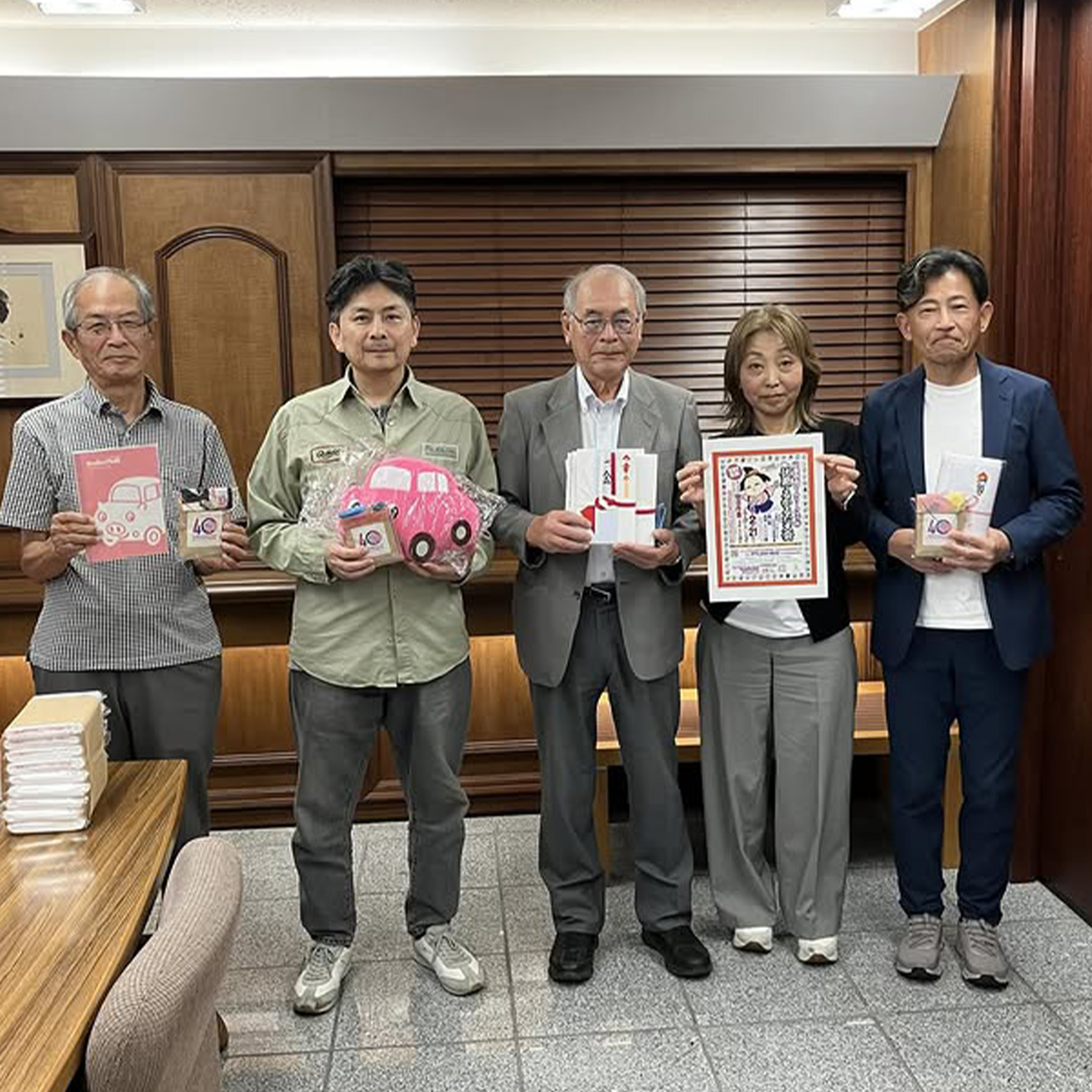 テクハン株式会社の設立40周年記念事業【第34弾】伏見の歴史や名所で構成された「かるた」を使って子ども達とかるた大会を開催中！伏見～るかるた様